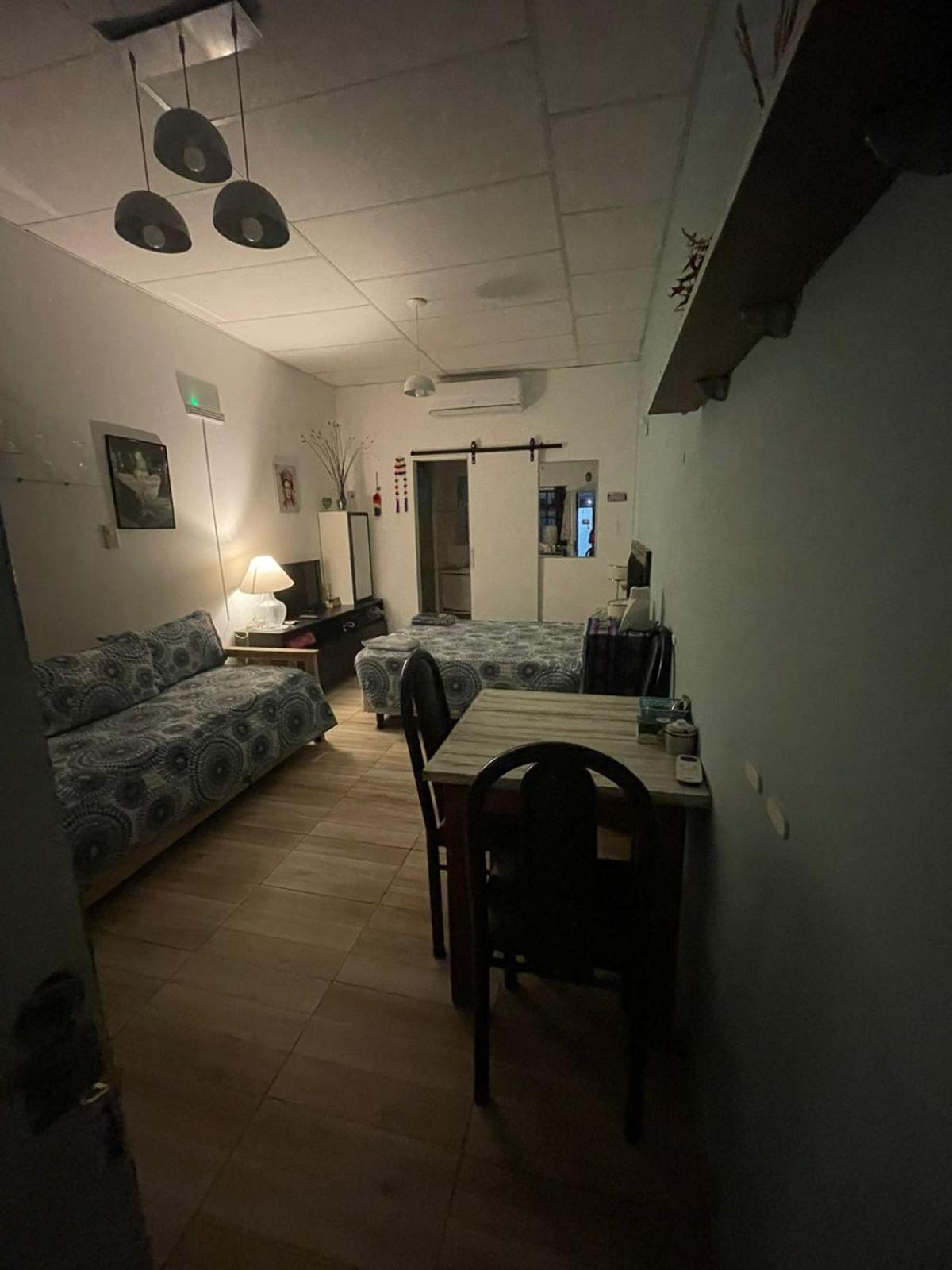 Apartamento Hospedaje 15 minutos de Aeropuerto Ezeiza Exterior foto